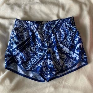 Running shorts